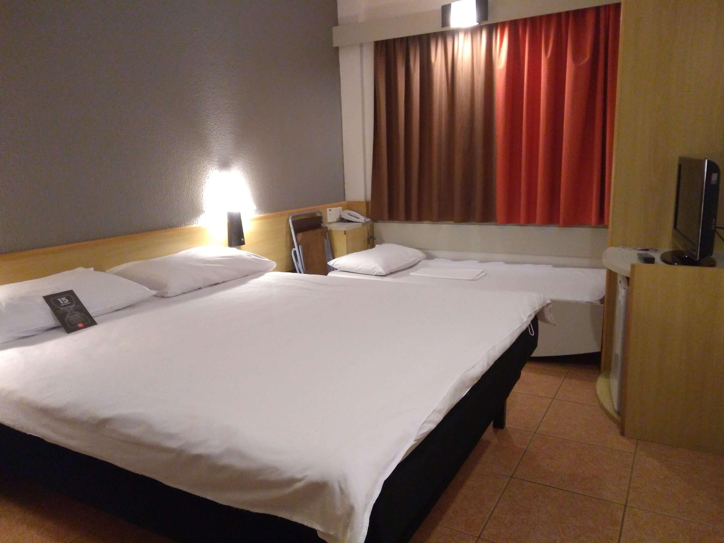 Ibis Gonzaga Santos (Sao Paulo)