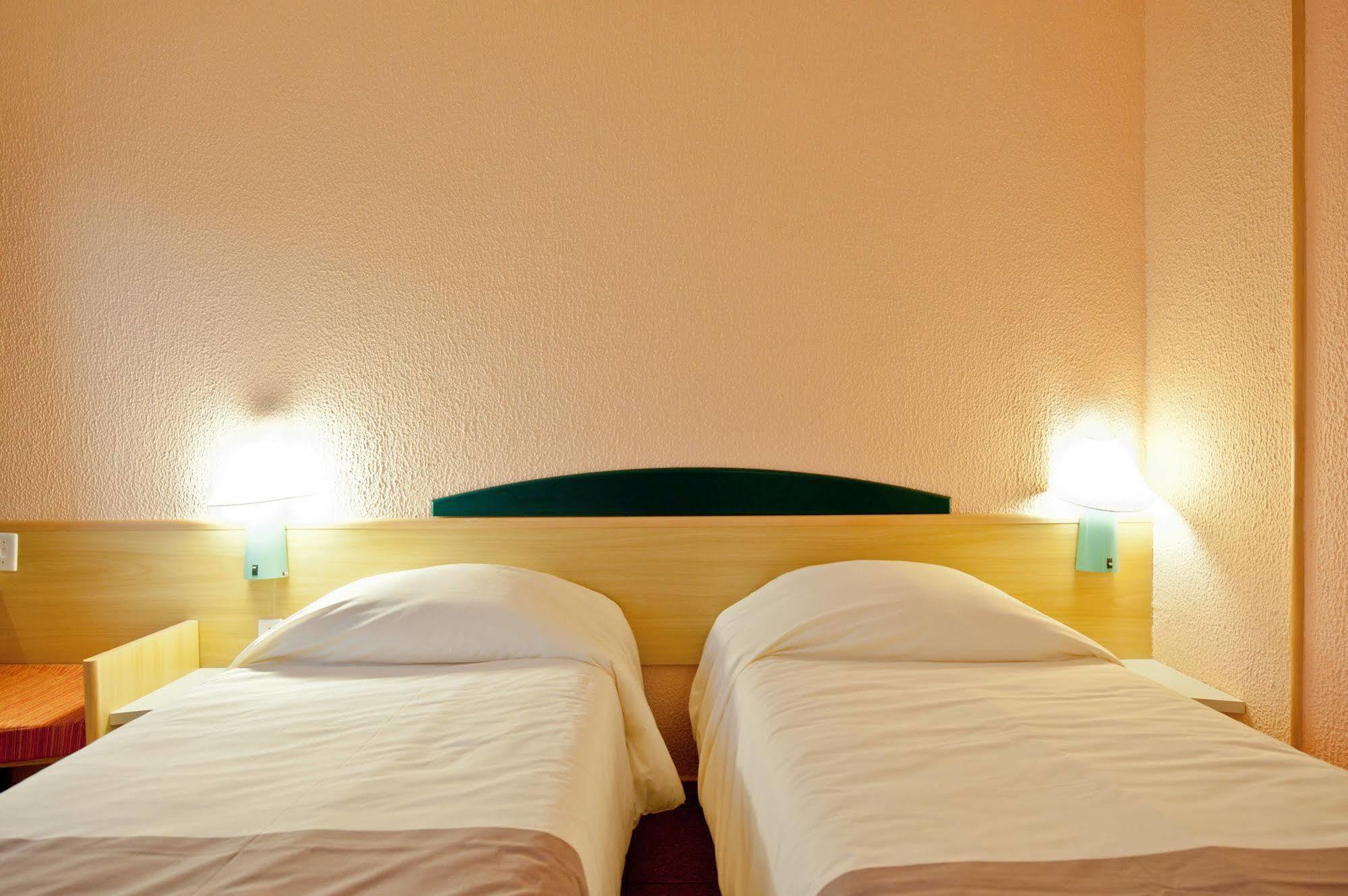 Ibis Gonzaga Hotel Santos (Sao Paulo)